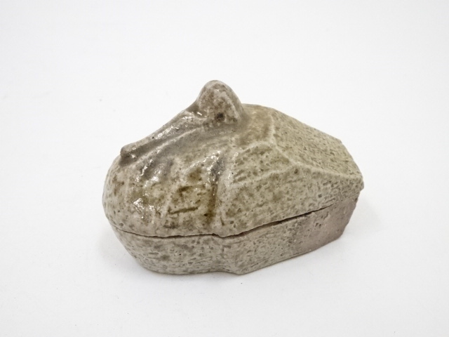 道具 ] - 道具 信楽焼 高橋楽斎造 鶴香合（共箱） | ネットショップ圭